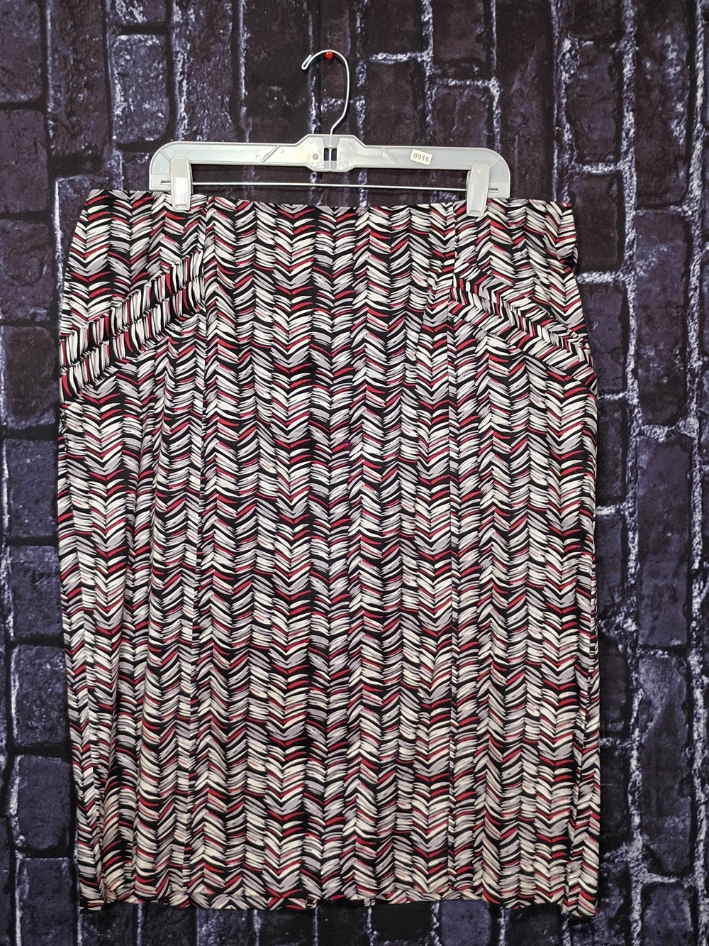 Ashley Stewart Black and Mauve Chevron Midi Skirt Size 16 - Picture 2 of 6